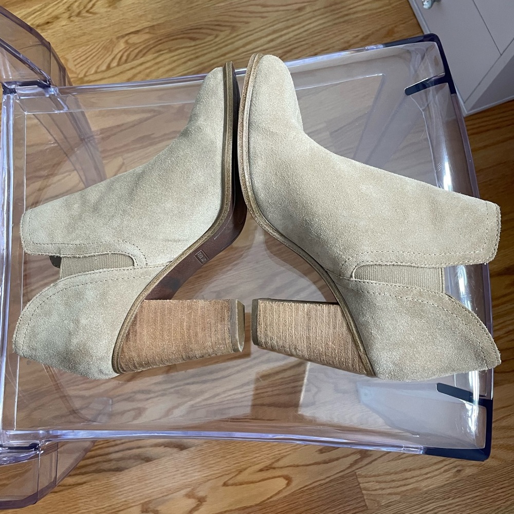 Vince Camuto 7.5 tan booties 3 in heel